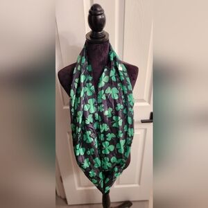 St. Pattys Infinity Scarf